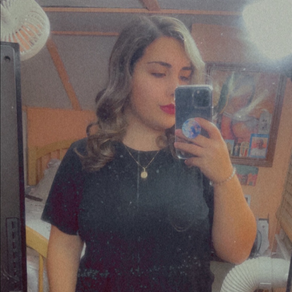 Meet your Posher, Magdalena